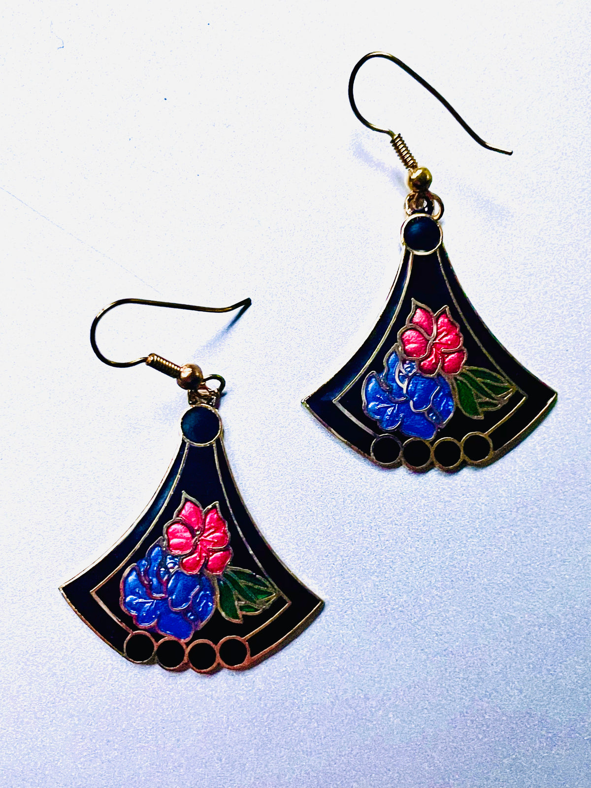 Blütenfächer – florale Vintage-Cloisonné-Ohrringe