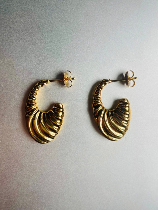 Maison Croissant Hoops
