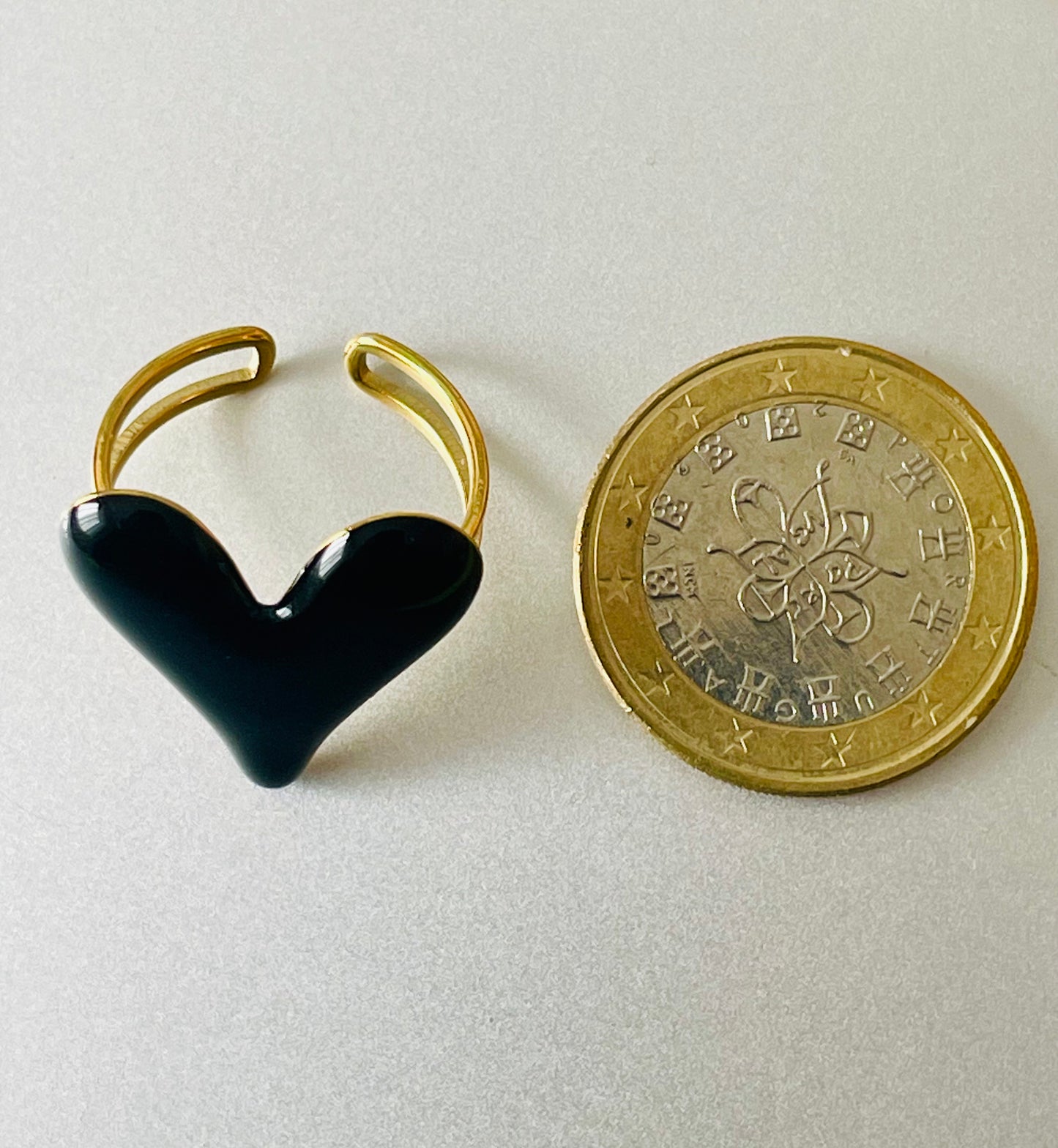 Midnight Heart Ring
