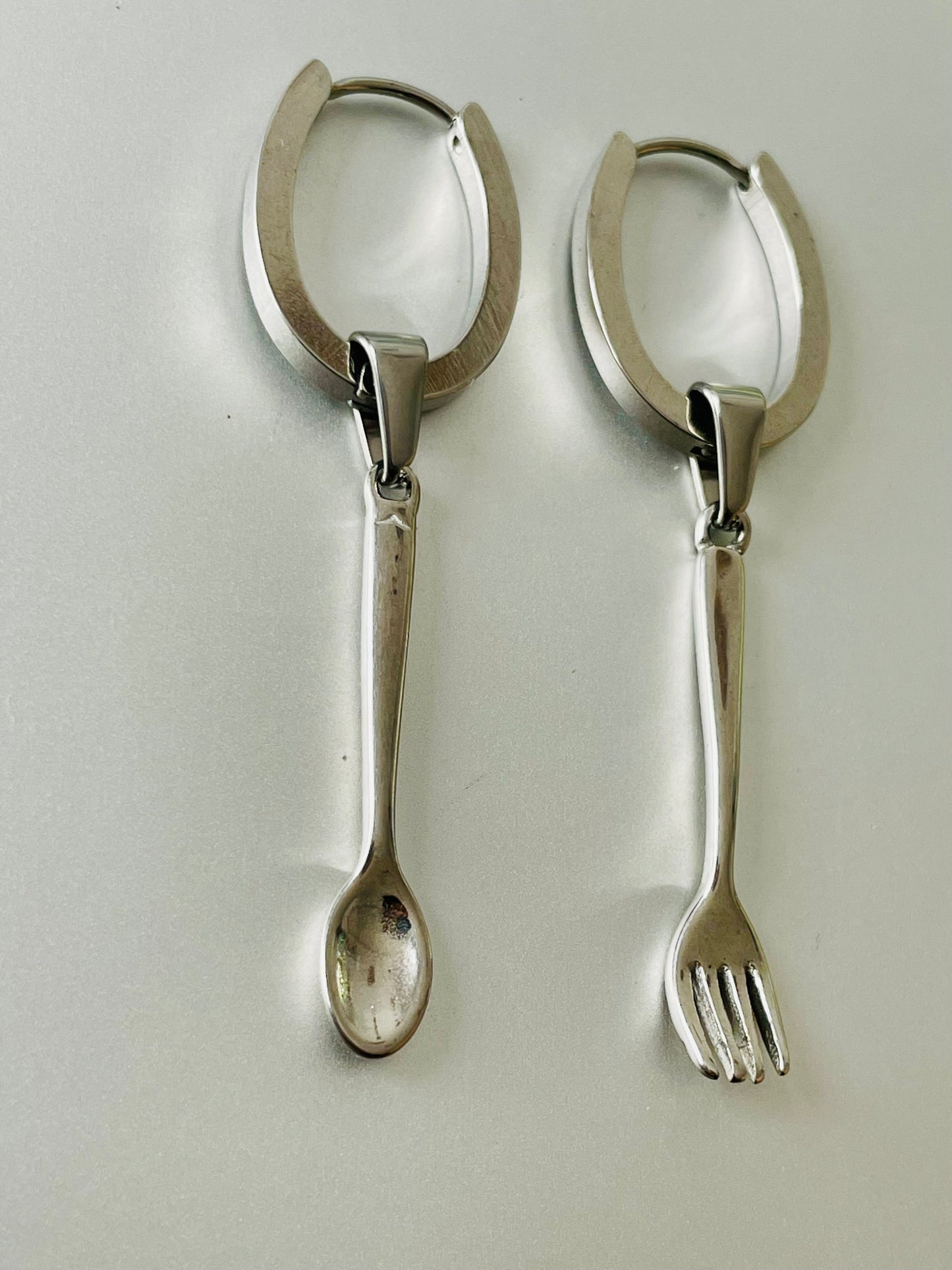 A - Luxe Cutlery Hoops