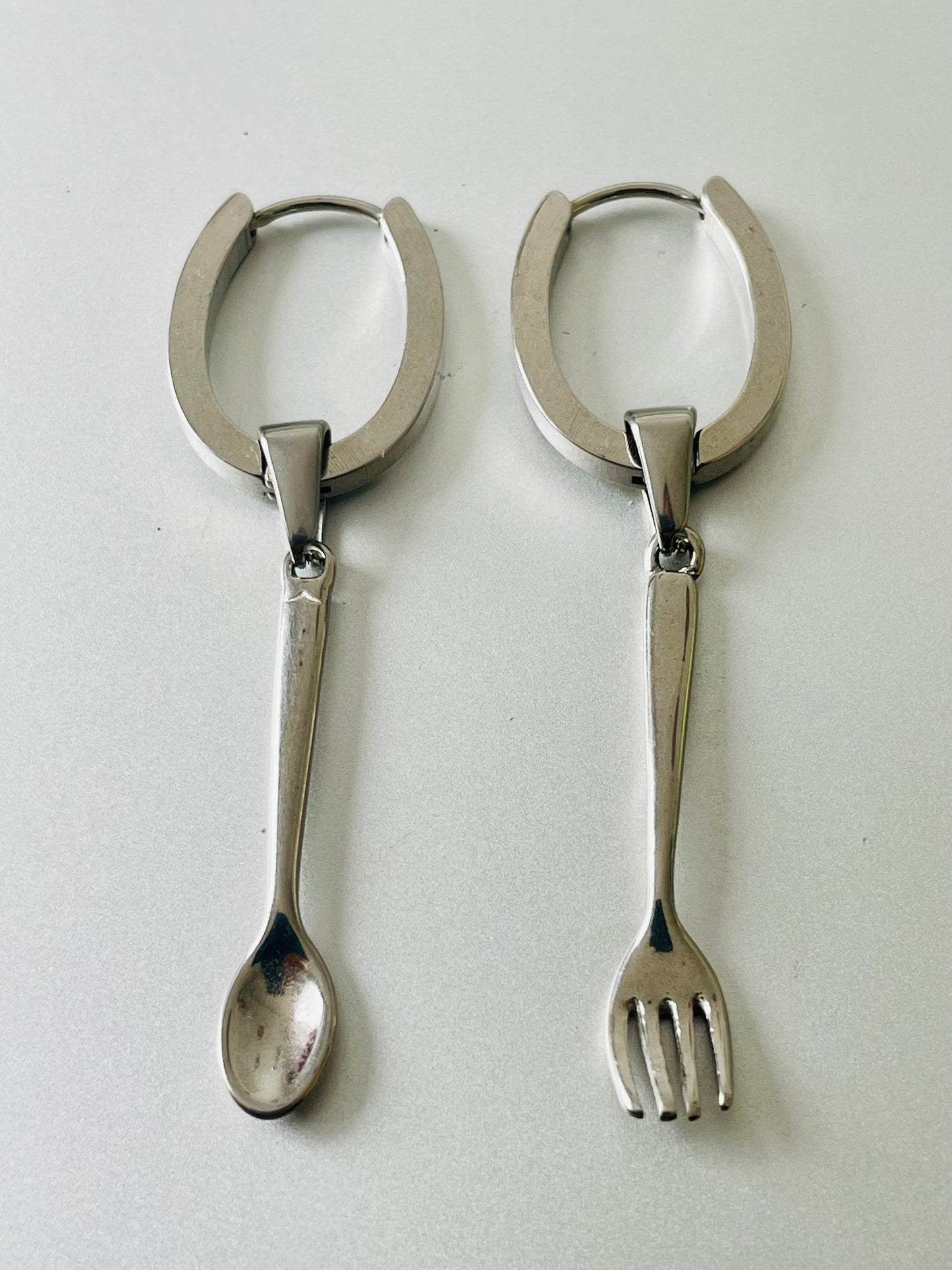 A - Luxe Cutlery Hoops