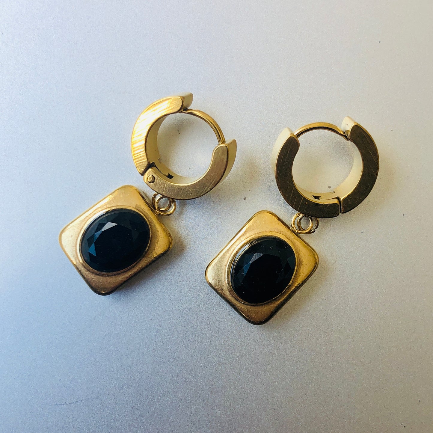 Obsidian Frame