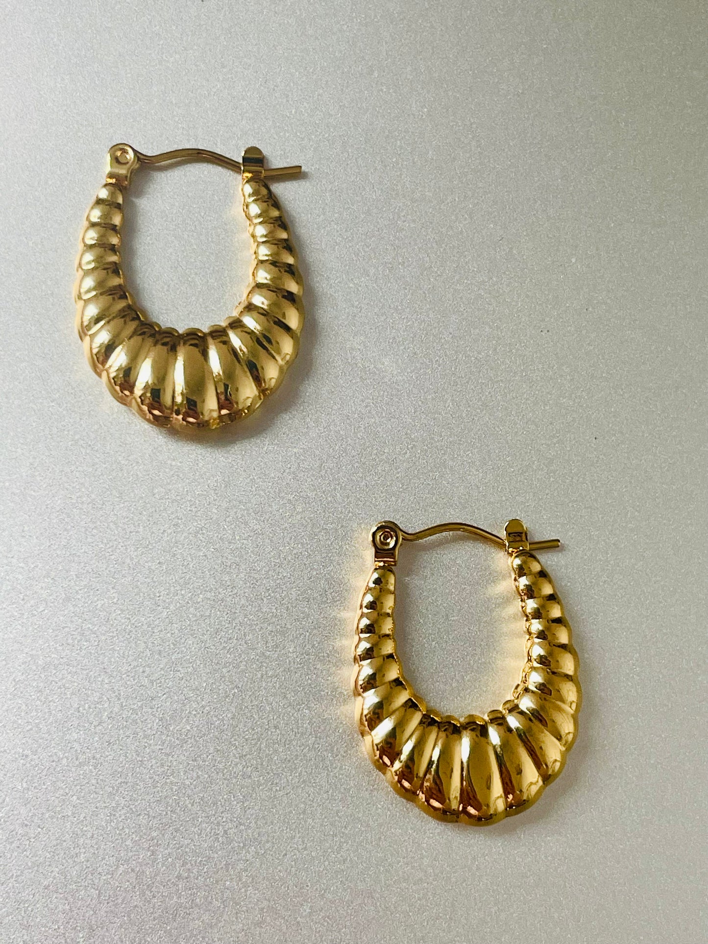 Shell Drop Hoops