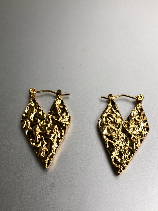 Sculpted Gold Hoops