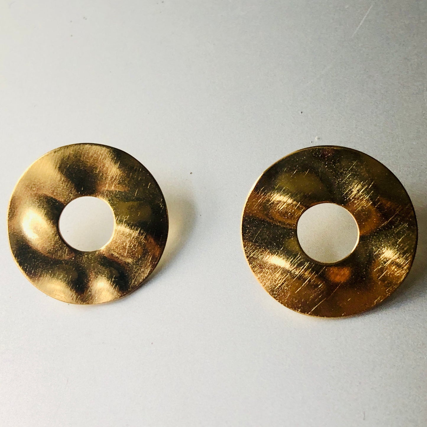 Aurora Disc Studs