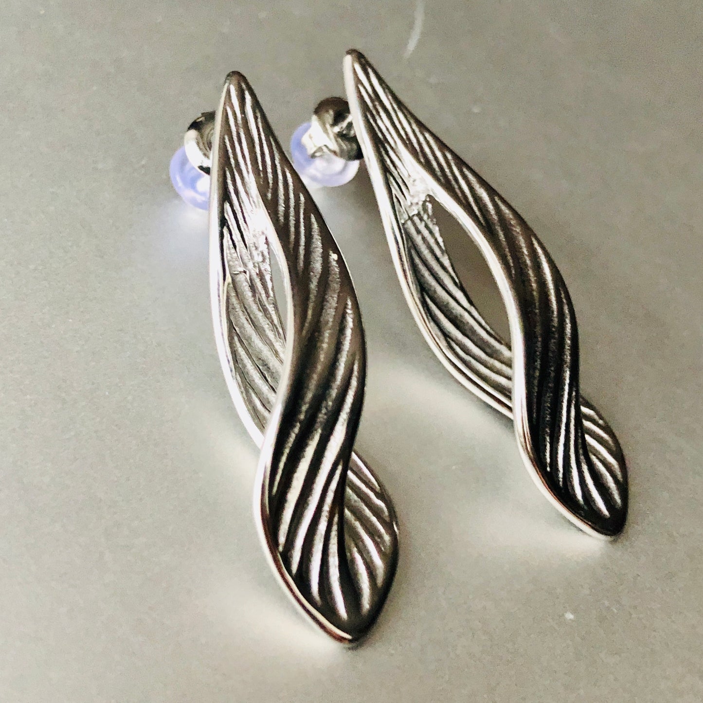 Twist Leaves